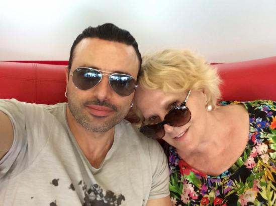 1044050_10204256892054262_1830233831239545013_n